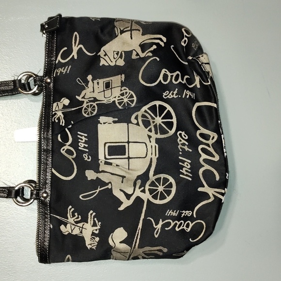 Coach Stagecoach Hampton  purse vintage - Picture 1 of 13